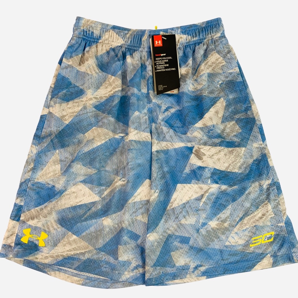 Under Armour Shorts Size YMDβ